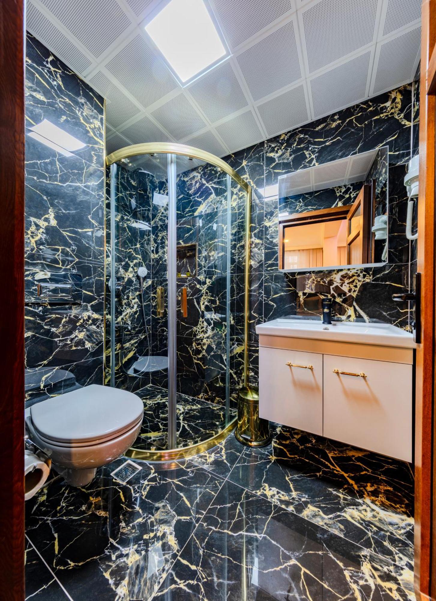 Hotel Silviya Istanbul Bagian luar foto
