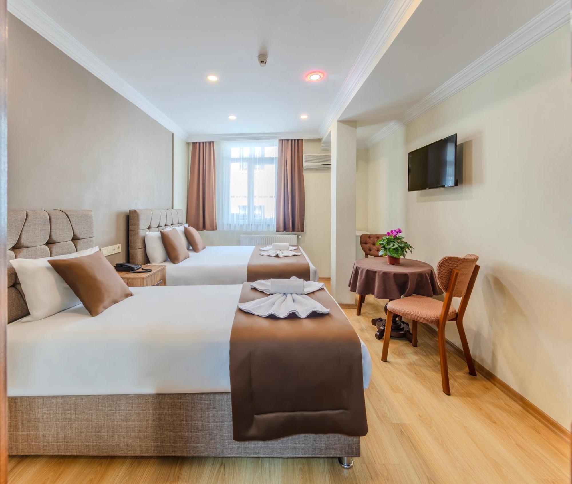 Hotel Silviya Istanbul Bagian luar foto