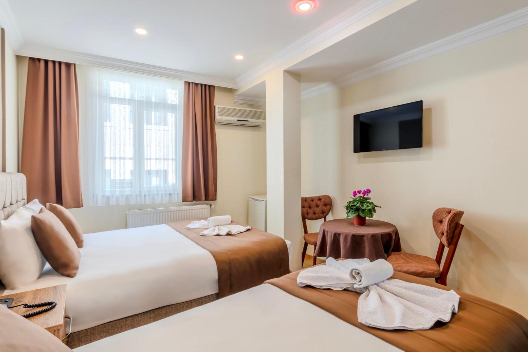 Hotel Silviya Istanbul Bagian luar foto