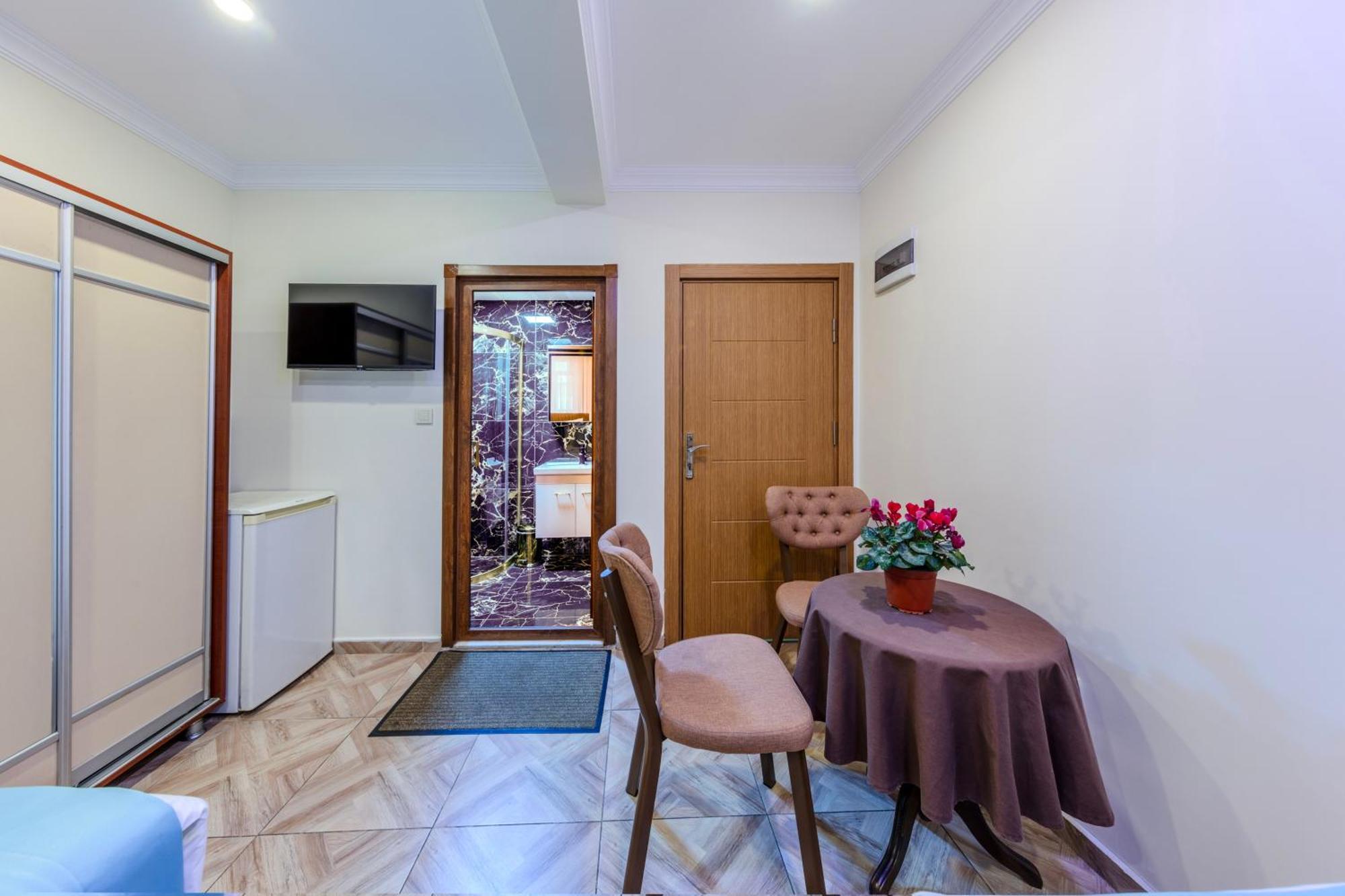 Hotel Silviya Istanbul Bagian luar foto