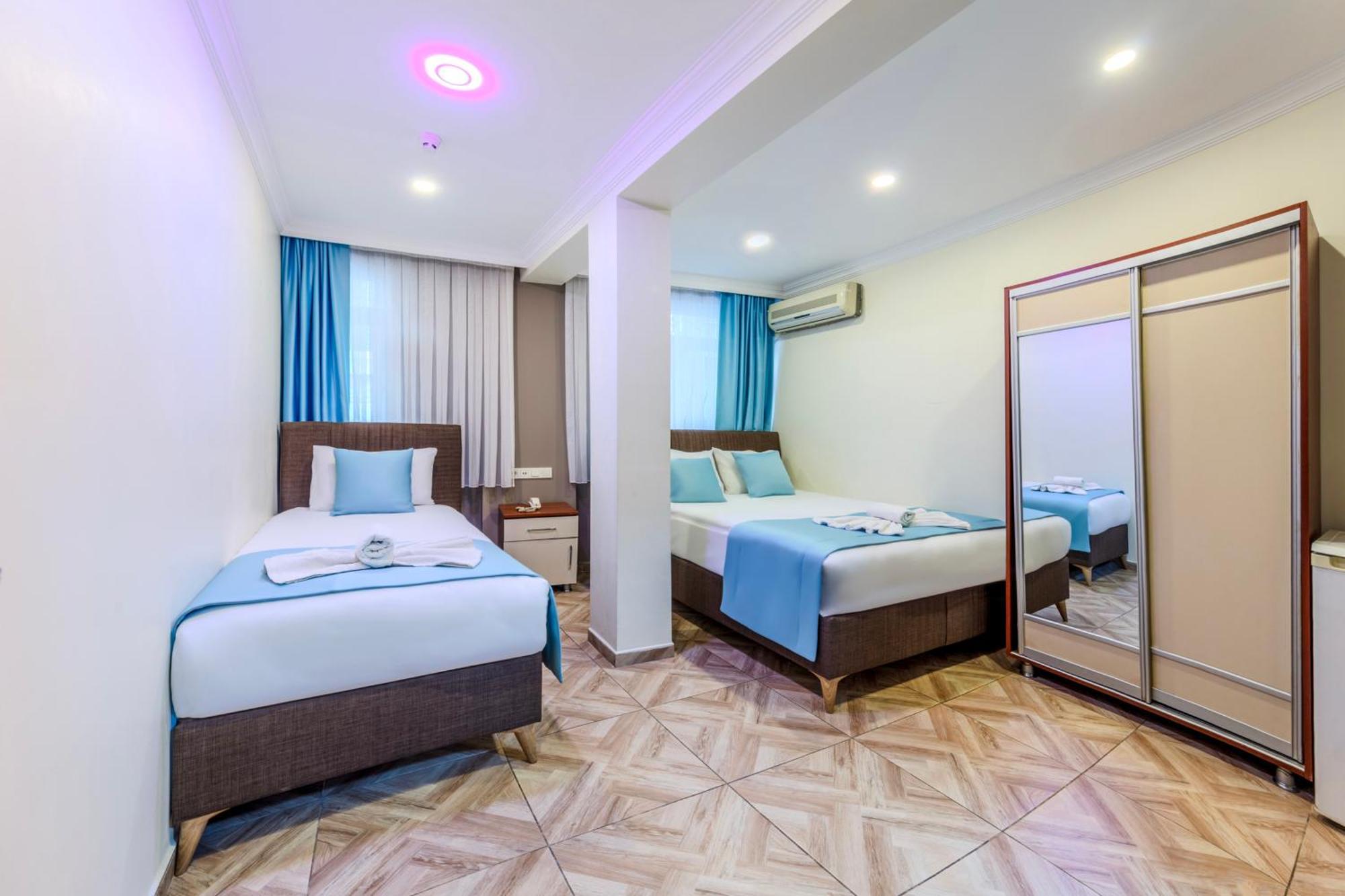 Hotel Silviya Istanbul Bagian luar foto