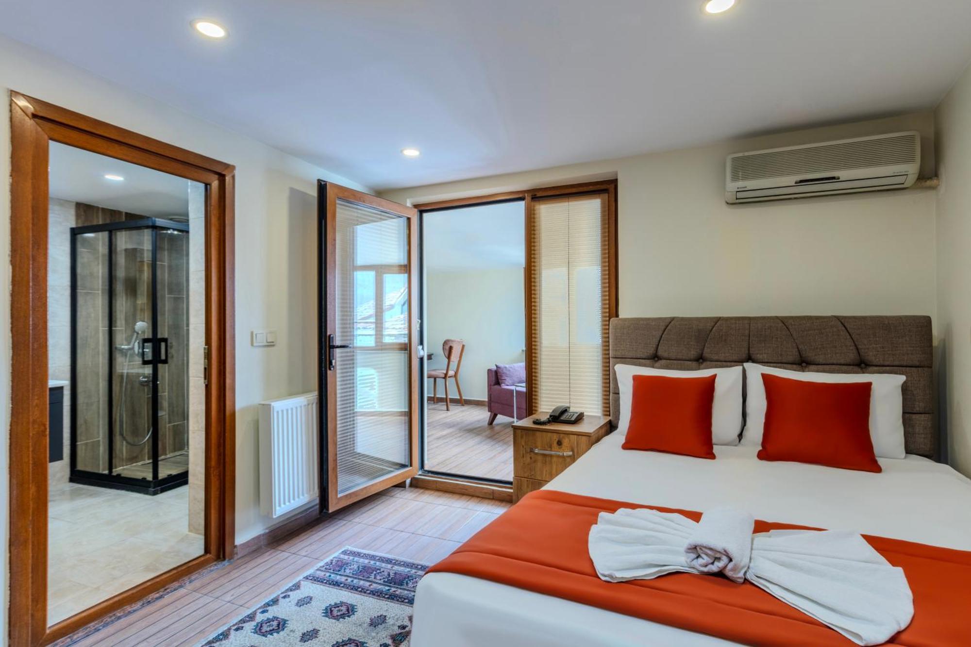 Hotel Silviya Istanbul Bagian luar foto