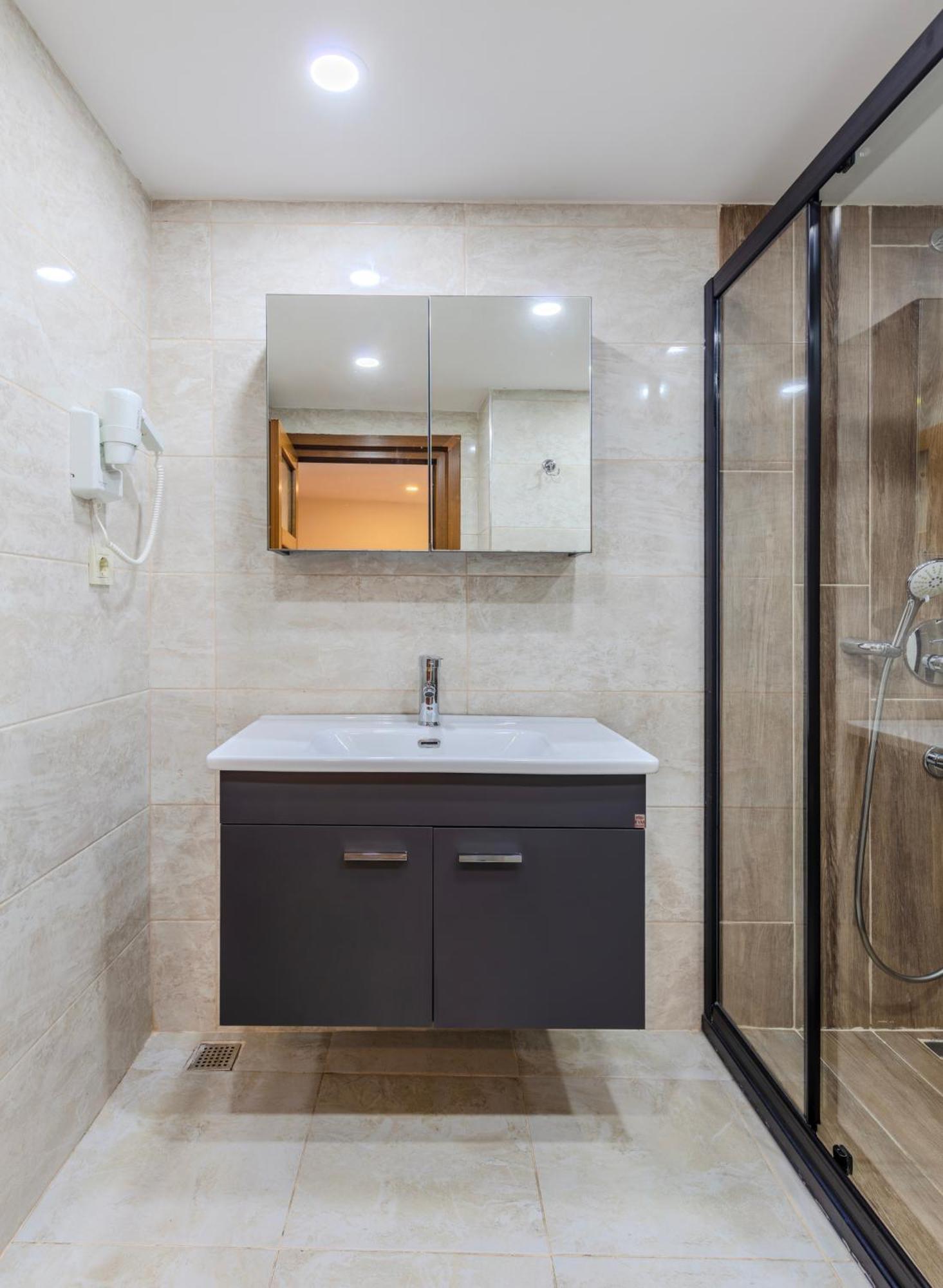 Hotel Silviya Istanbul Bagian luar foto