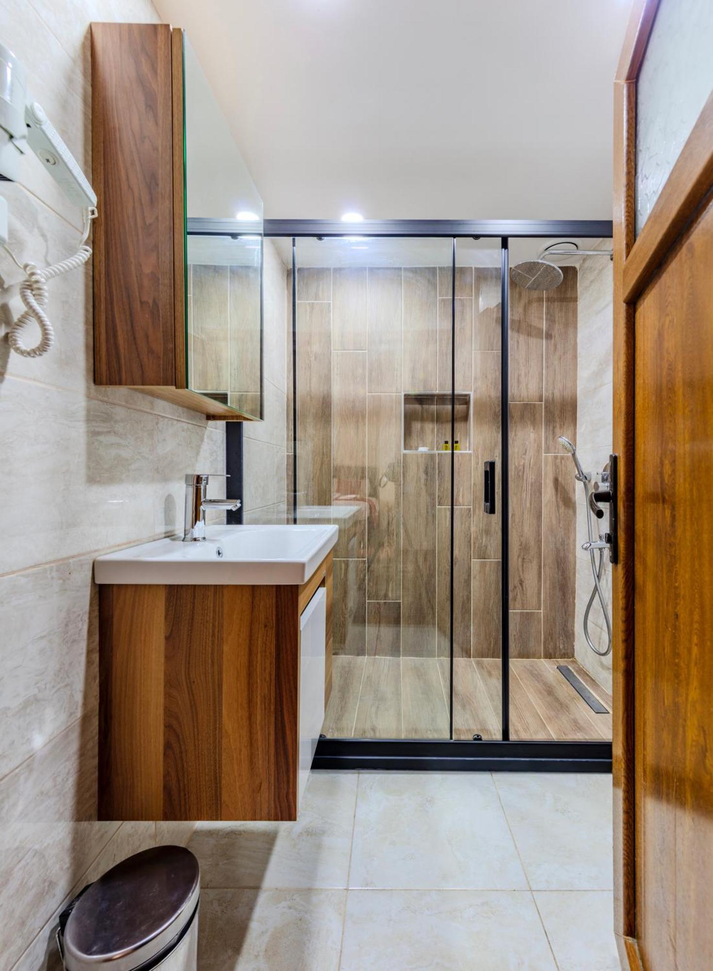 Hotel Silviya Istanbul Bagian luar foto
