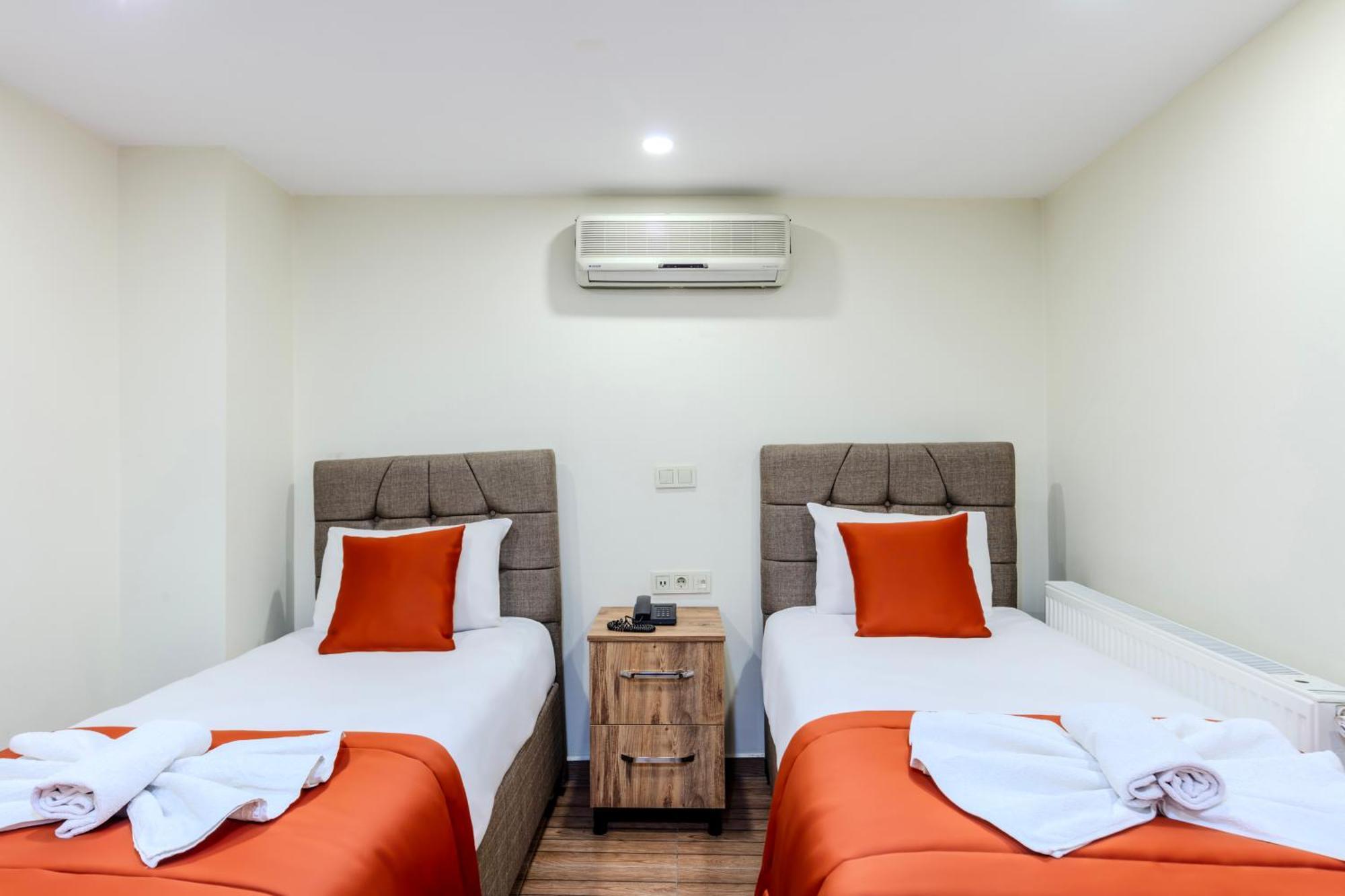 Hotel Silviya Istanbul Bagian luar foto