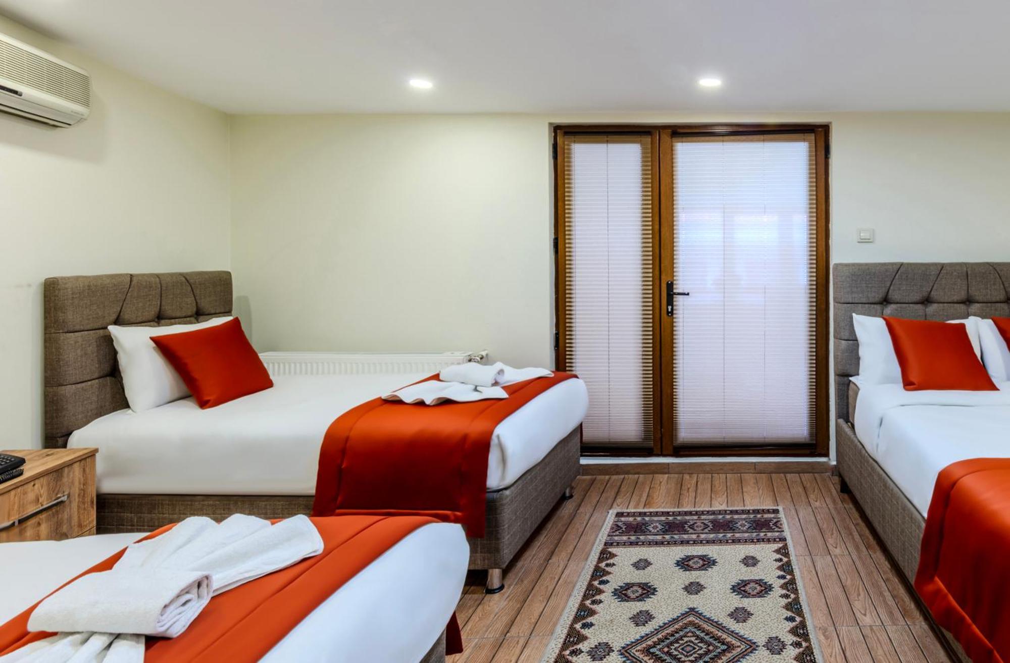 Hotel Silviya Istanbul Bagian luar foto